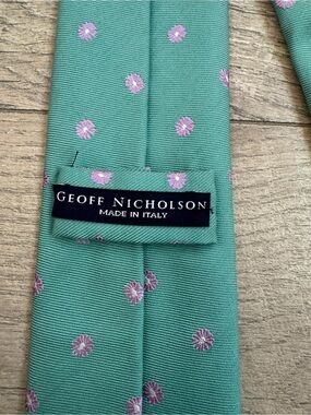 Geoff Nicholson Made in Italy Mint Green Purple Flowers 100% Silk Tie Men's 58